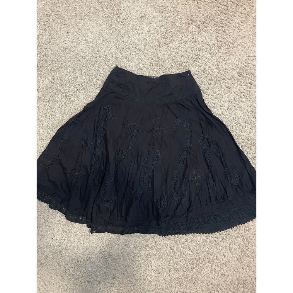 (Sold)black embroidered and lace y2k vintage midi skirt